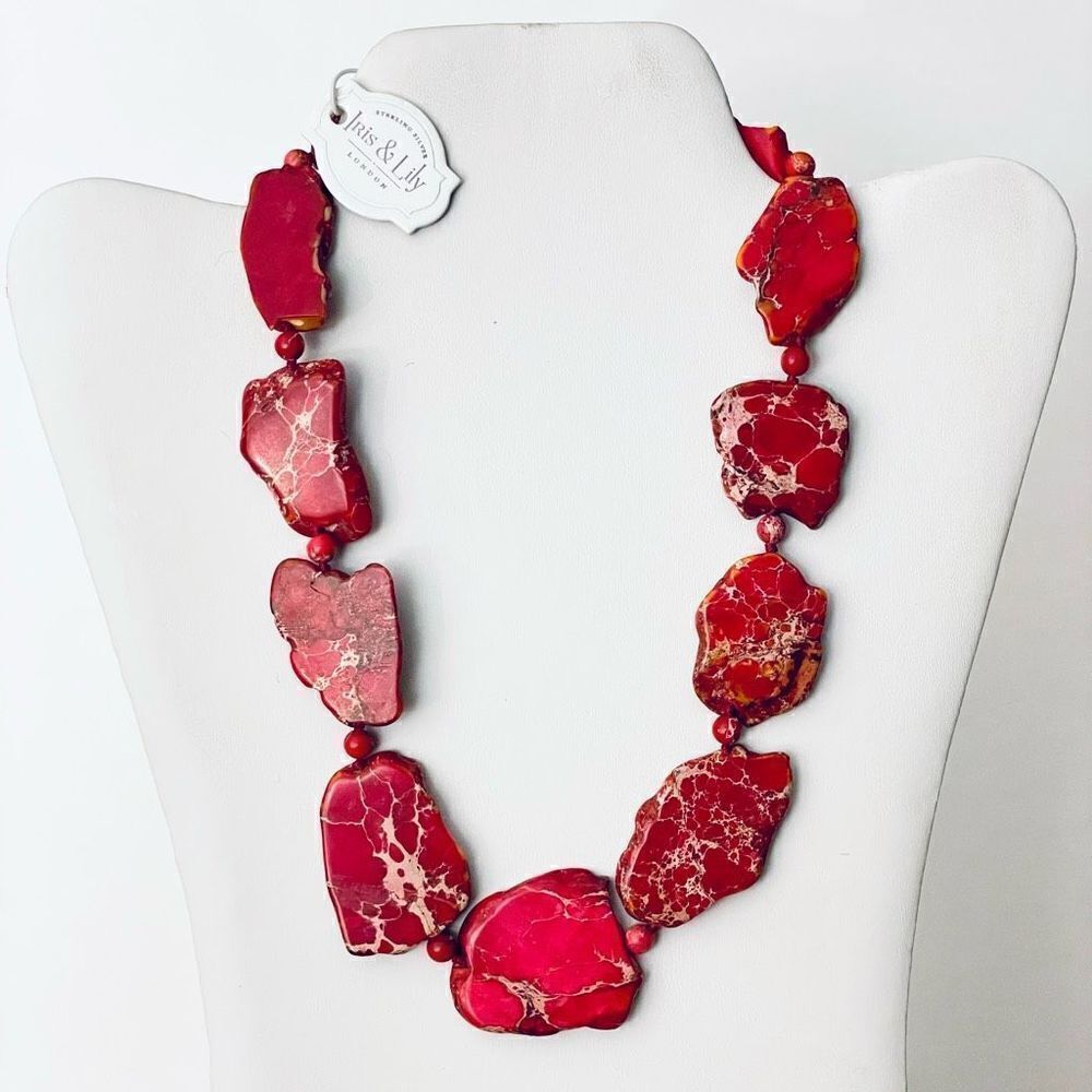 NWT Gorgeous Iris & Lily sterling silver genuine Red Jasper gemstone Necklace